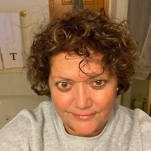 Meet your Posher, Deanna